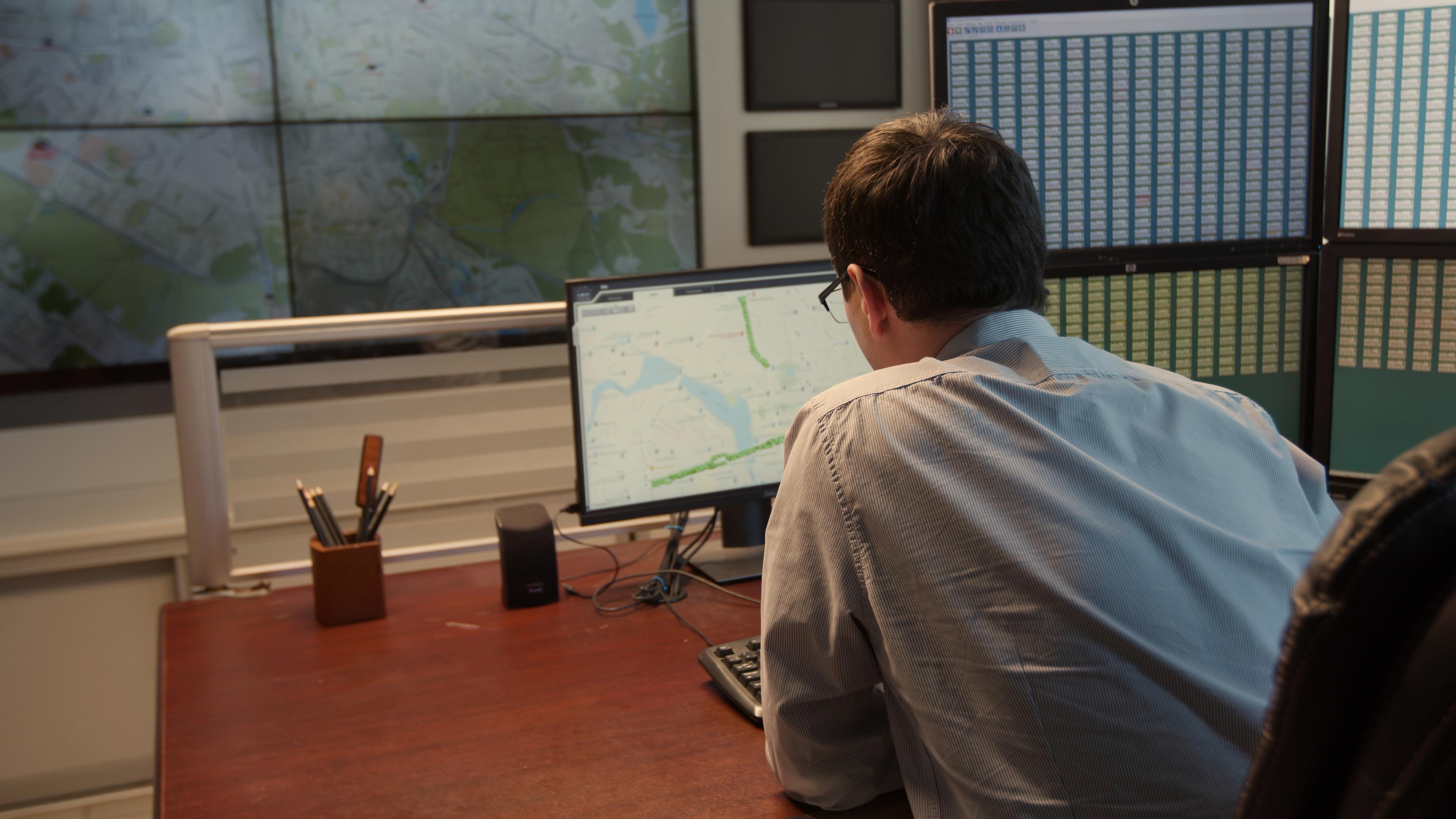 Stakeholders in Portugal's Centro Region aligning long-term decarbonization roadmap milestones for port operations.