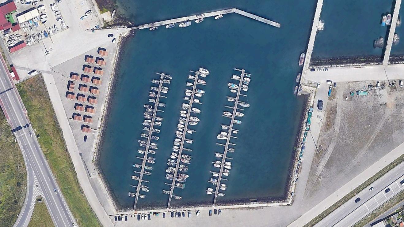 Aerial view of the Ria de Aveiro pilot site with acoustic fish nursery demonstrator supporting Portuguese port biodiversity restoration.